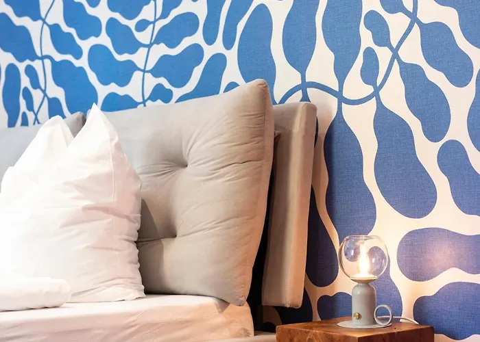 Apartment Bunter Hund - Zentrales Apartment, Parkplatz, Wintergarten, Kinderzimmer *